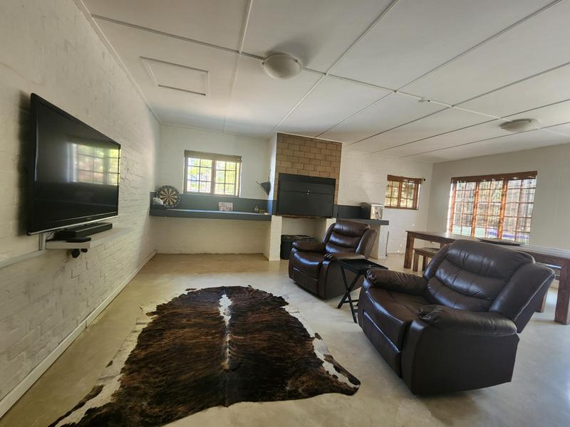 4 Bedroom Property for Sale in Die Wingerd Western Cape
